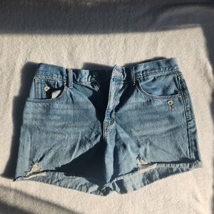 OLD NAVY SHORTS